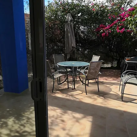 Con Patio Y Salida A La Piscina. Апартаменты Кальпе
